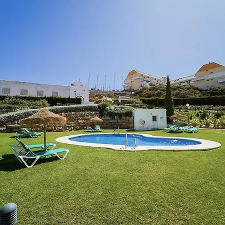 Duquesa Dreams - 2 Bed/2 Bath Apt With Panoramic Golf Course And Mountain View *