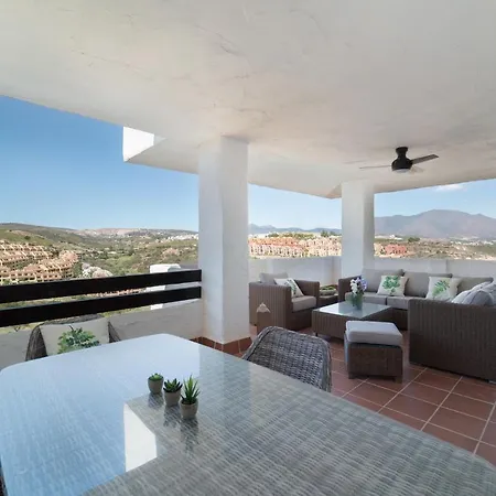 Duquesa Dreams - 2 Bed/2 Bath Apt With Panoramic Golf Course And Mountain View Apartment