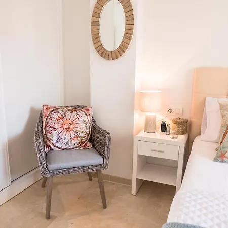Duquesa Dreams - 2 Bed/2 Bath Apt With Panoramic Golf Course And Mountain View *