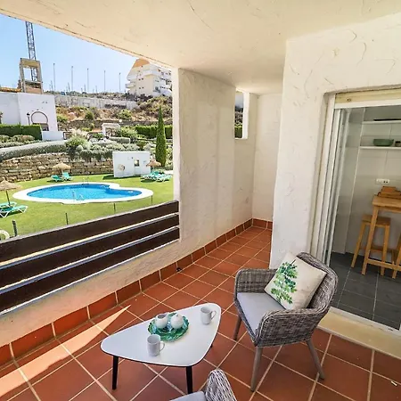 Apartment Duquesa Dreams - 2 Bed/2 Bath Apt With Panoramic Golf Course And Mountain View
